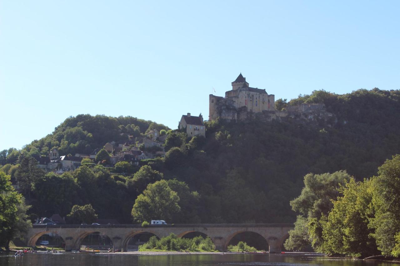 Sainte Sabine En Dordogne Castels Exterior foto